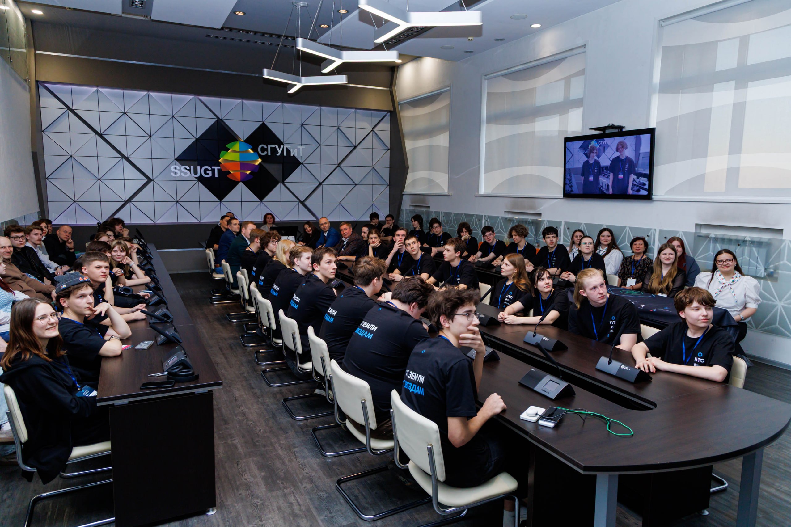 Называем имена сильнейших школьников по профилю «Урбанистика» в старшем треке НТО