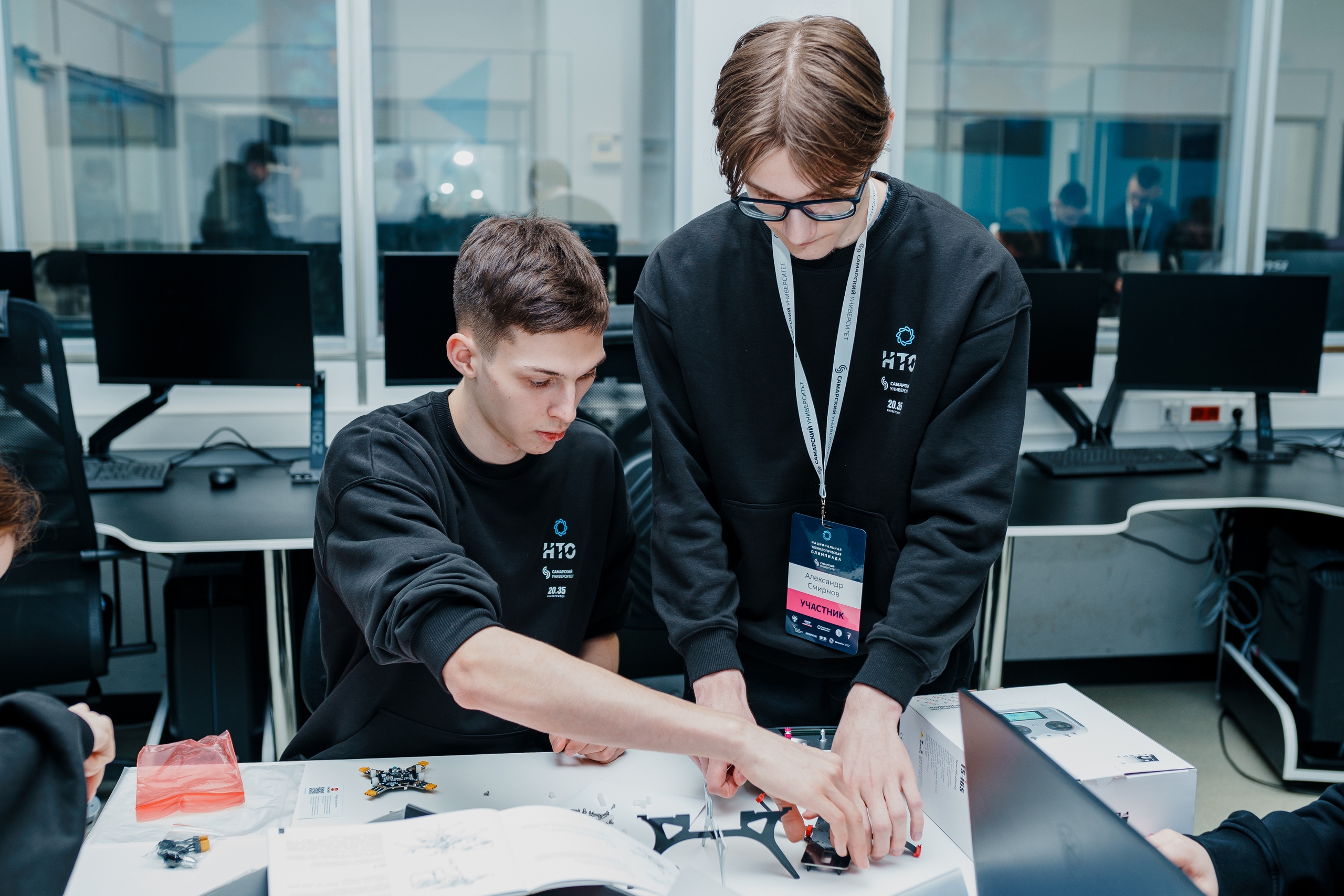 Будущее российской науки и технологий: 543 школьника и студента победили в Национальной технологической олимпиаде