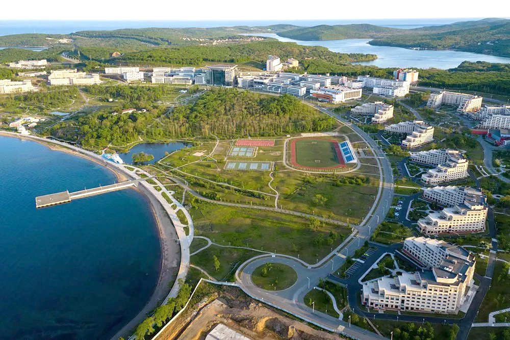 Стартовали два финала на базе ДВФУ