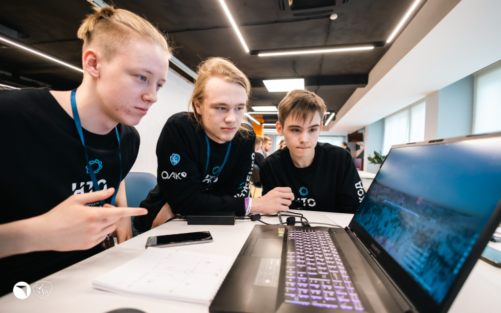 Павел Алексеев